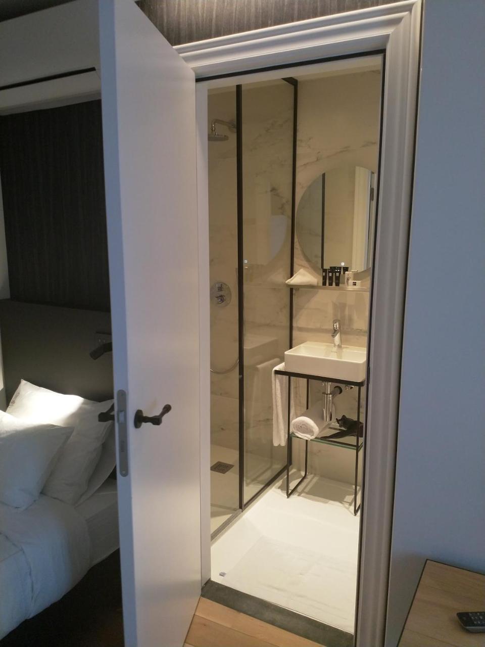 טינן Hotel Kronacker מראה חיצוני תמונה